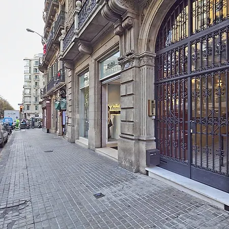 Apartment Rentals - Rambla De Catalunya Center *