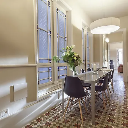 Apartment Rentals - Rambla De Catalunya Center Barcelona
