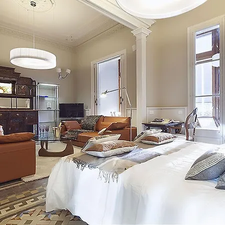 Apartment Rentals - Rambla De Catalunya Center *